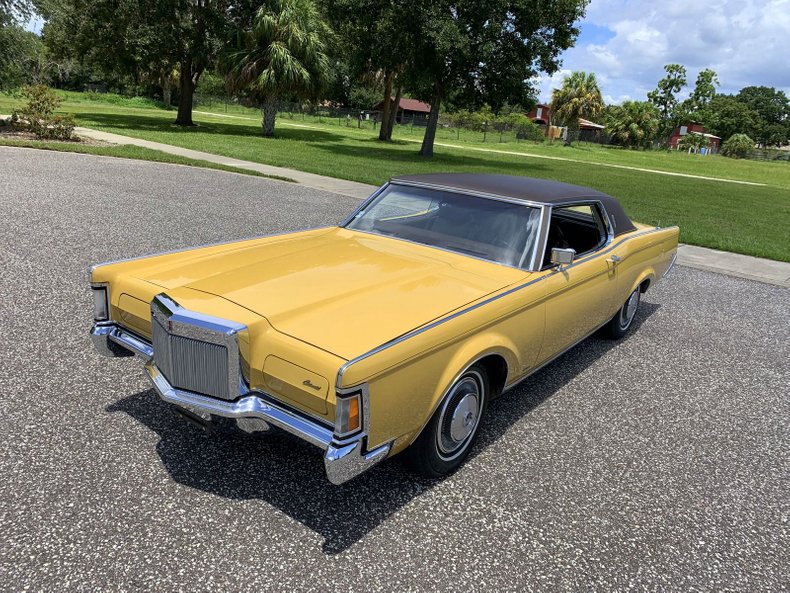For Sale 1971 Lincoln Continental