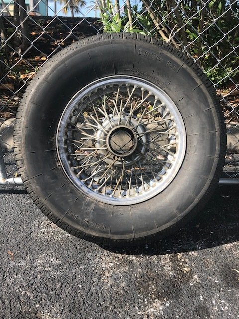 Set of 14 knockoff wire wheels