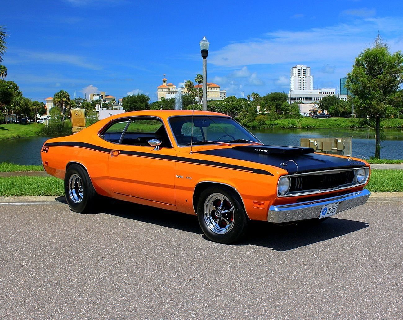 1970 plymouth duster coupe
