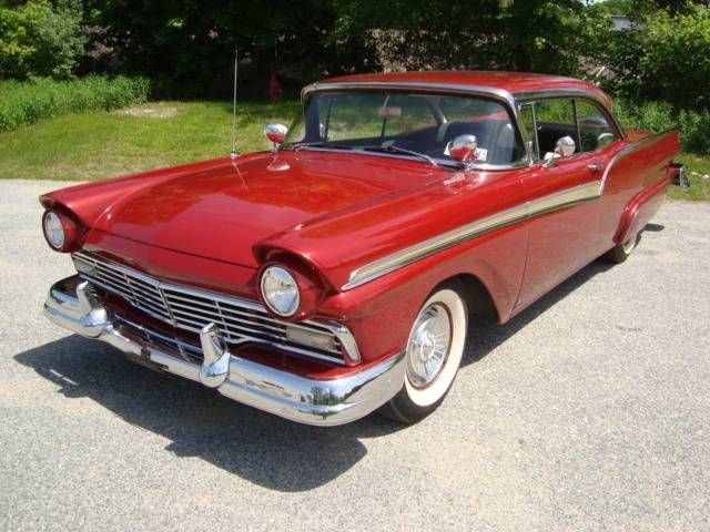 1957 Ford Fairlane Custom