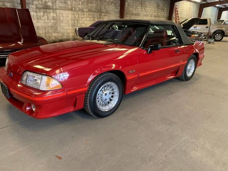 1988 ford mustang gt convertible