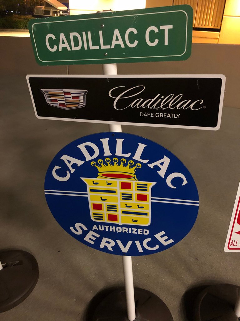  Cadillac Court Sign 