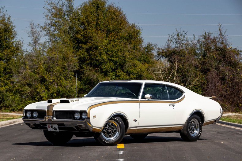 1969 Oldsmobile Cutlass Hurst Olds