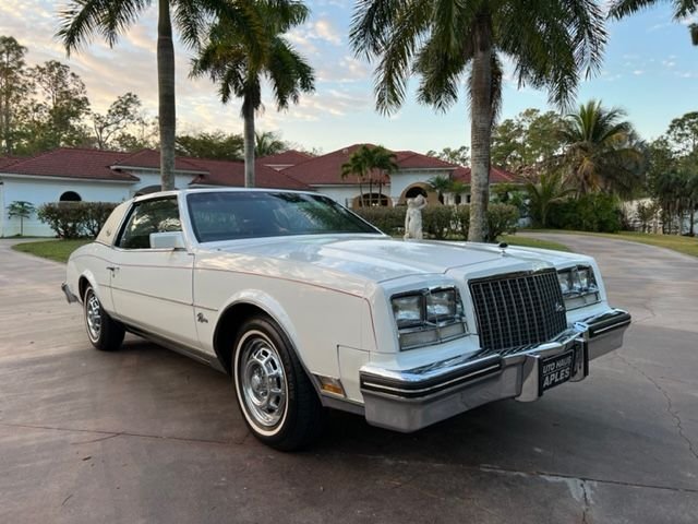 1983 buick riviera coupe