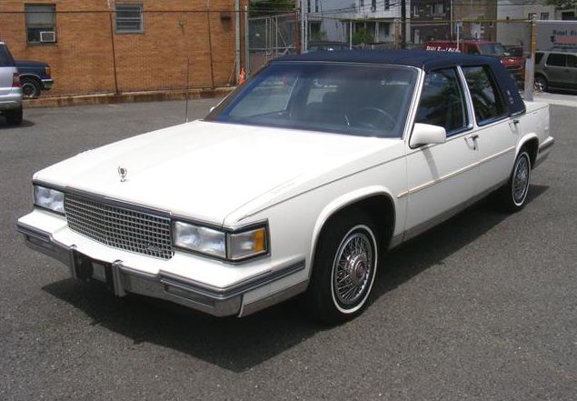 1988 Cadillac Sedan DeVille
