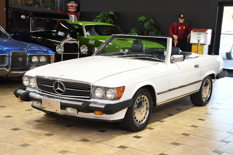 1987 Mercedes-Benz 560 SL