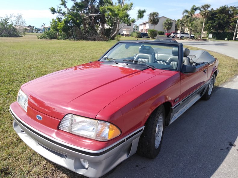 1987 Ford Mustang GT