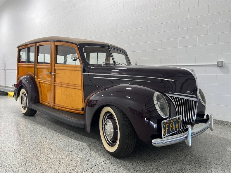 1939 Ford Deluxe