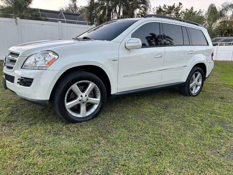 2009 Mercedes-Benz GL 320