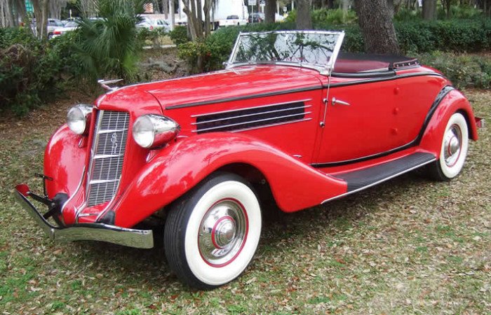 1935 Auburn 851