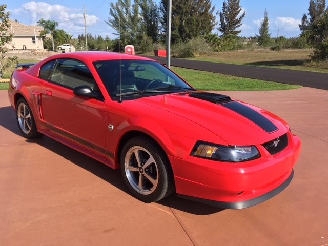 2004 ford mustang mach i coupe