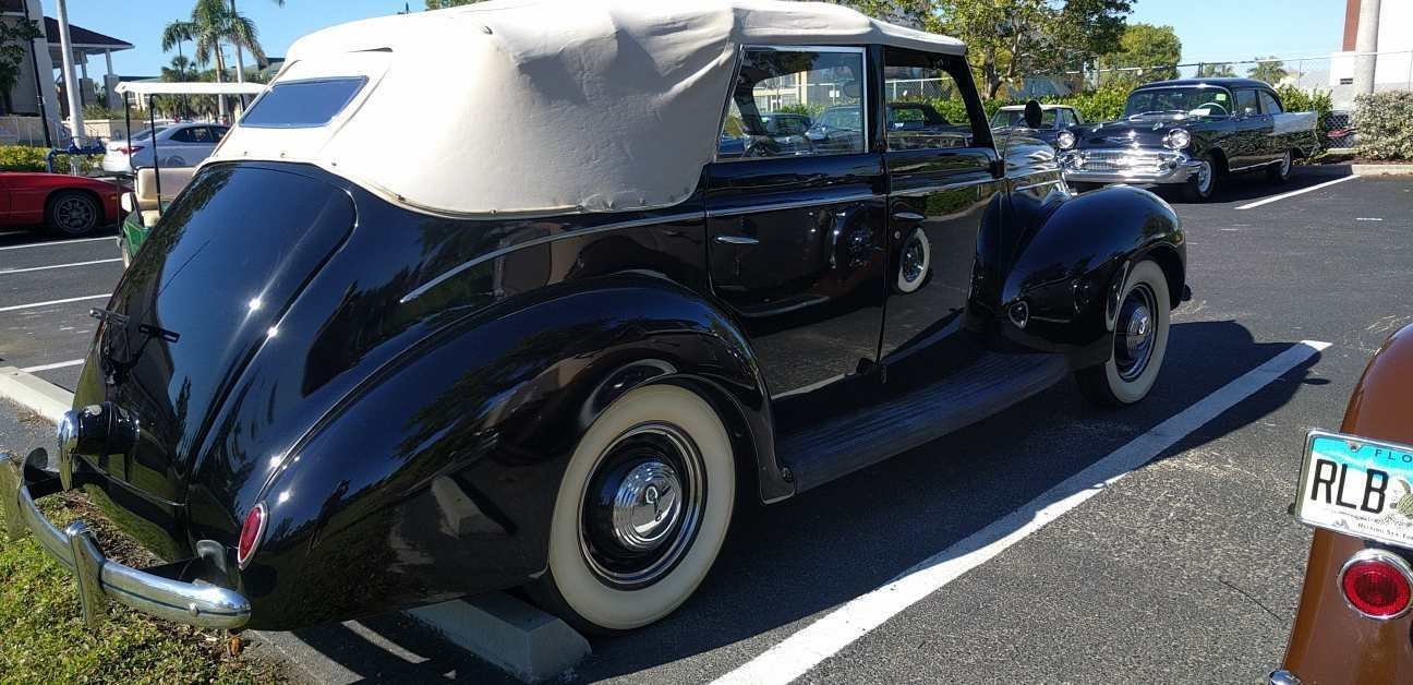 1939 ford four door convertible