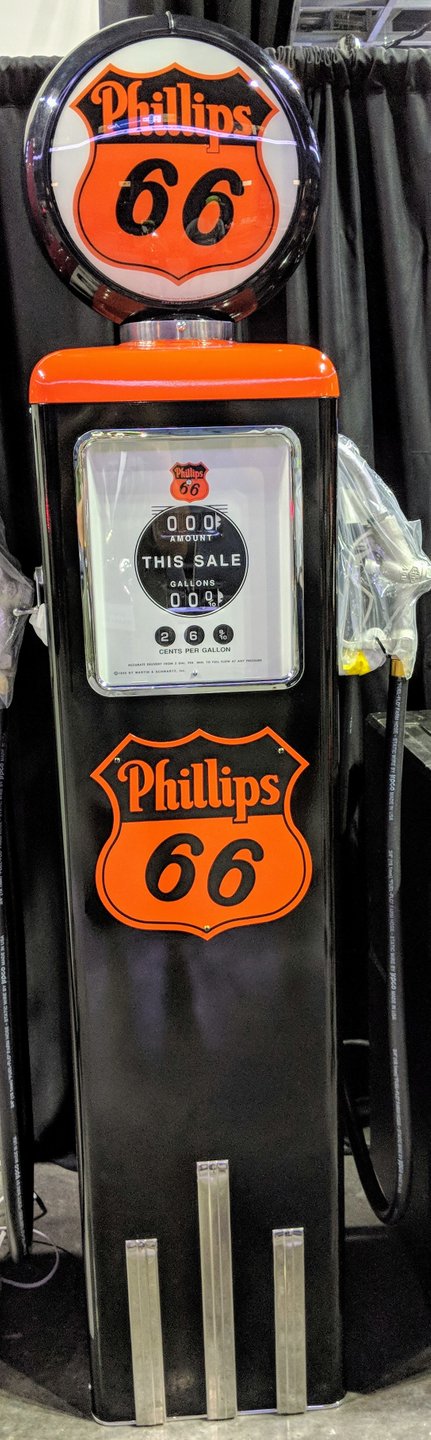Phillip 66 gas pump
