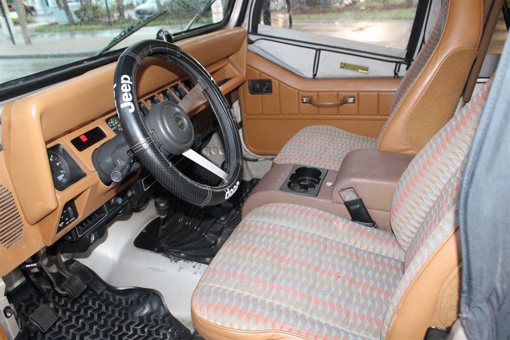 1995 Jeep Wrangler 4x4 | Premier Auction