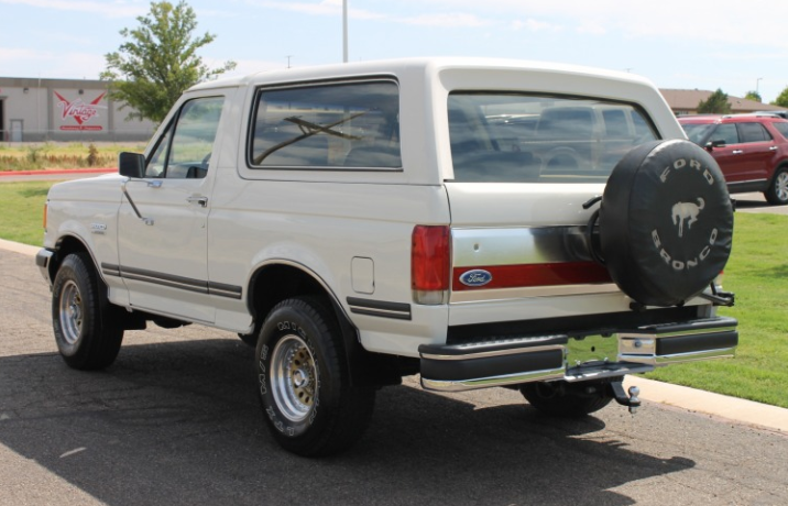 1988 Ford Bronco Premier Auction