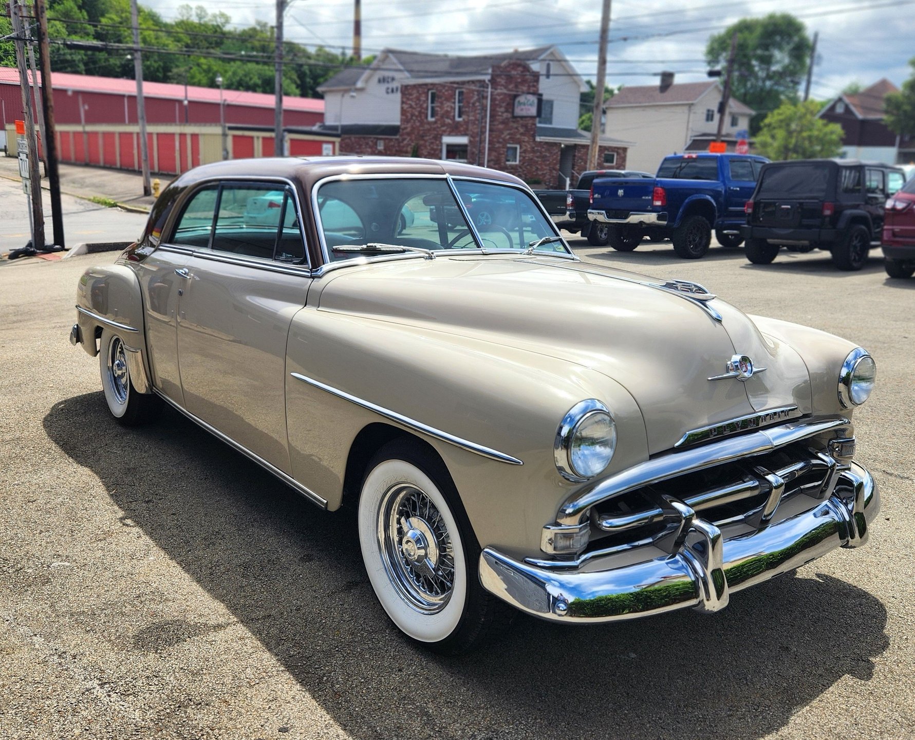 1952 plymouth belvedere