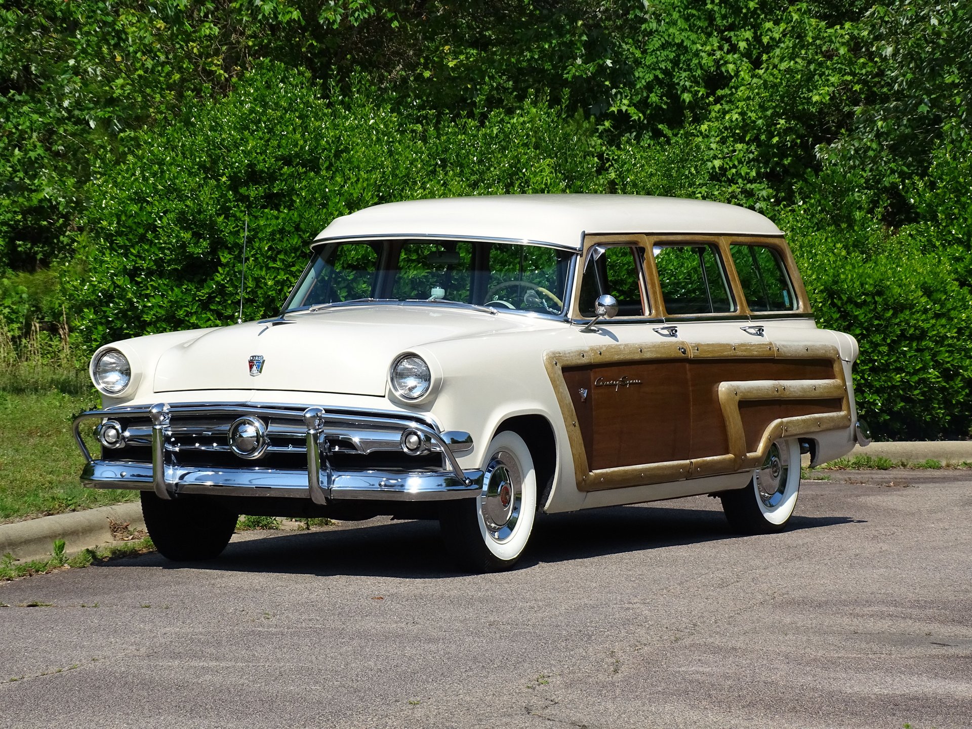 1954 Ford Country Squire