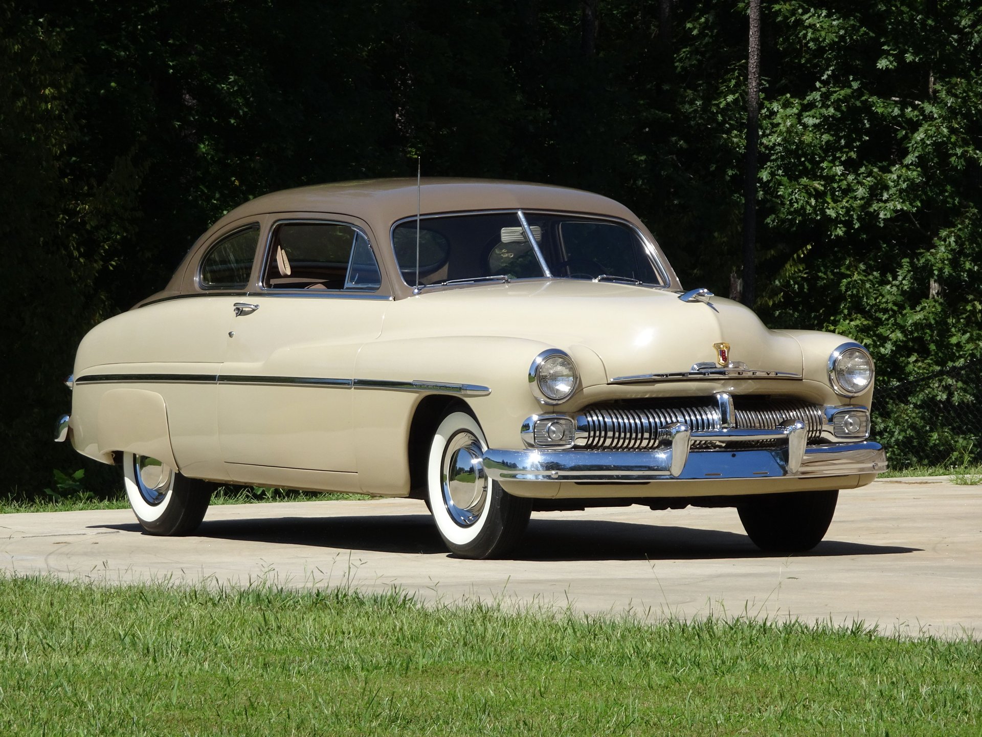 Continental Mark II 1956-57: ne l’appelez pas Lincoln ! 1950-mercury-monterey