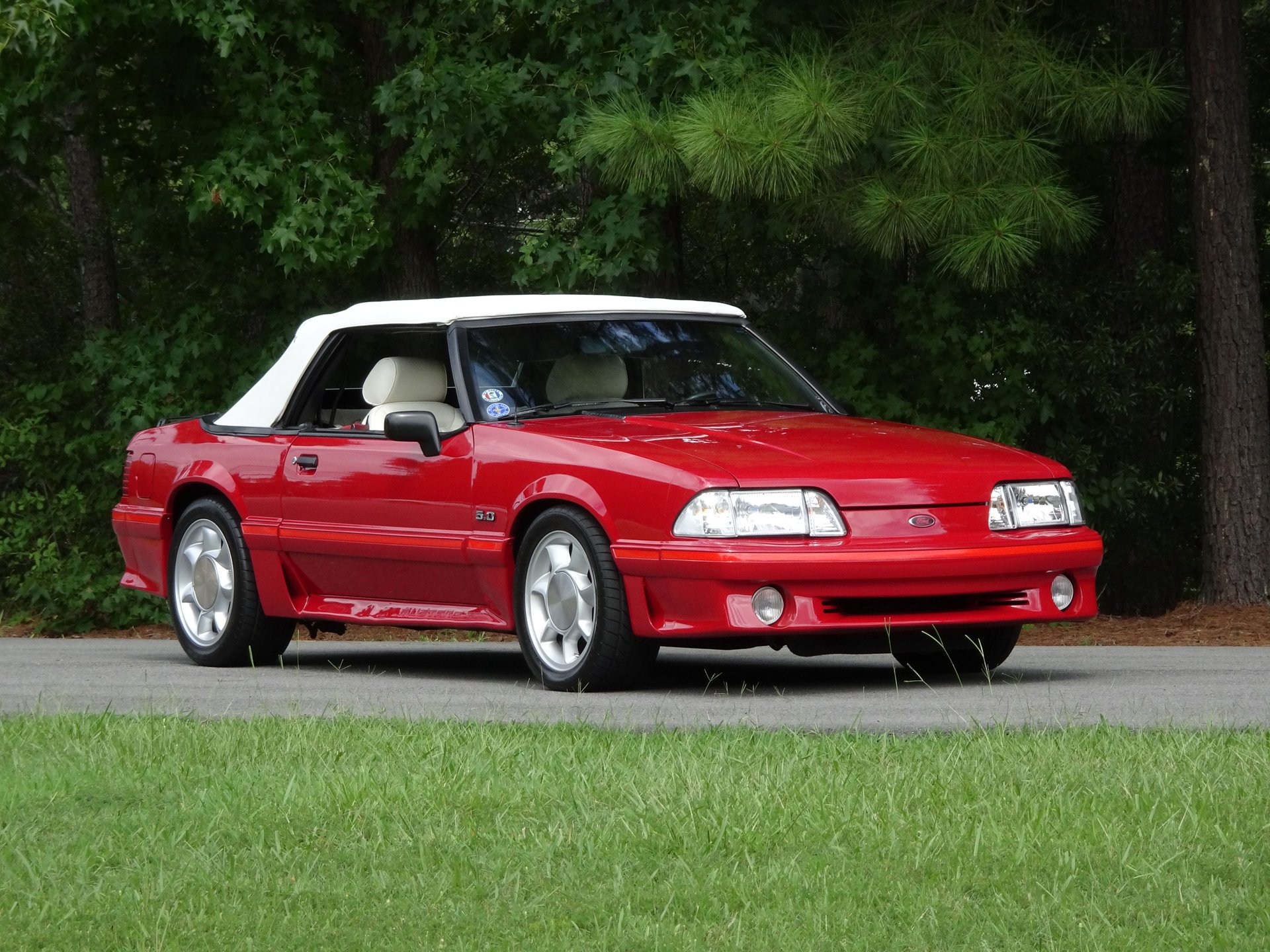1988 ford mustang gt convertible