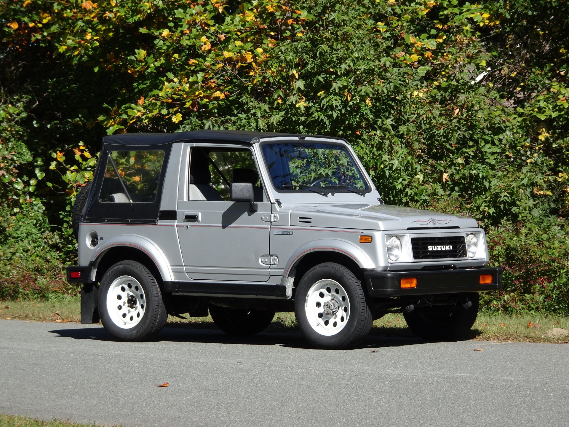 Auction 1988 Suzuki Samurai