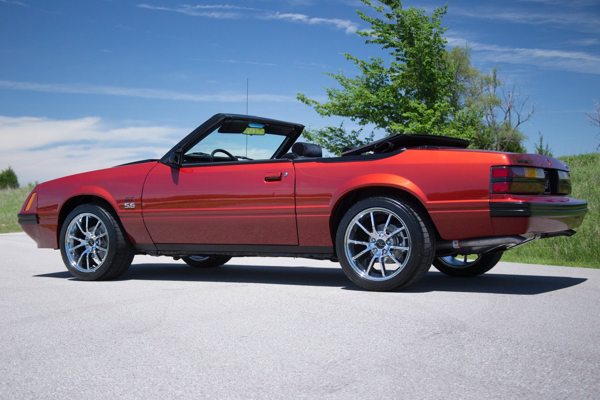 1984 ford mustang