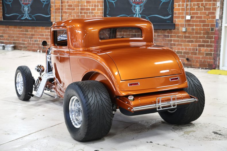 1932 Ford Coupe 34