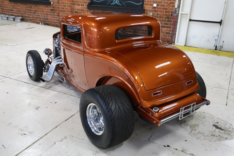 1932 Ford Coupe 33