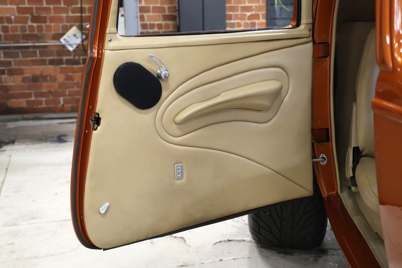 1932 Ford Coupe 75