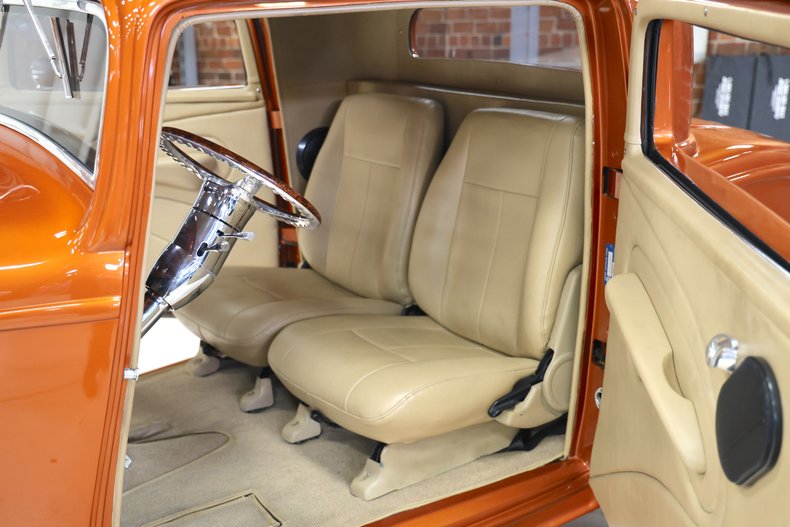 1932 Ford Coupe 84