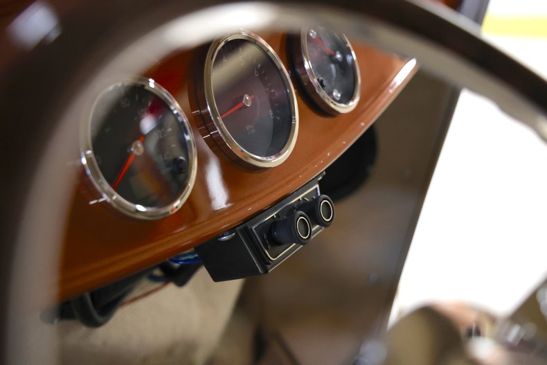 1932 Ford Coupe 91