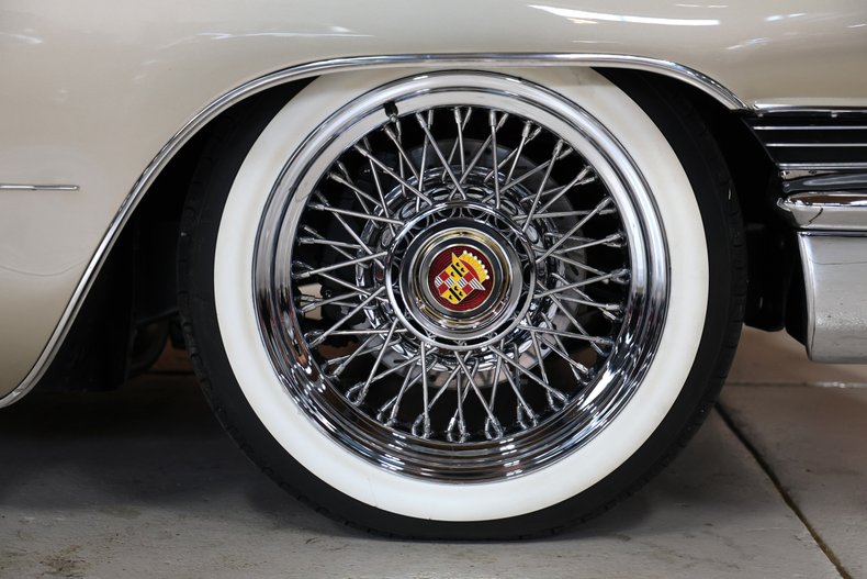 1960 Cadillac Series 62 23