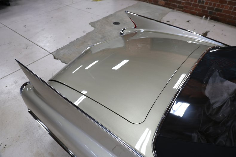 1960 Cadillac Series 62 28