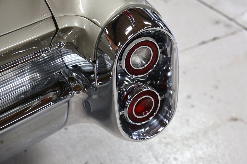 1960 Cadillac Series 62 42