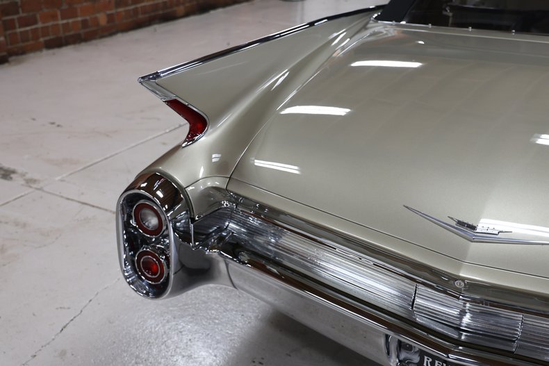 1960 Cadillac Series 62 38