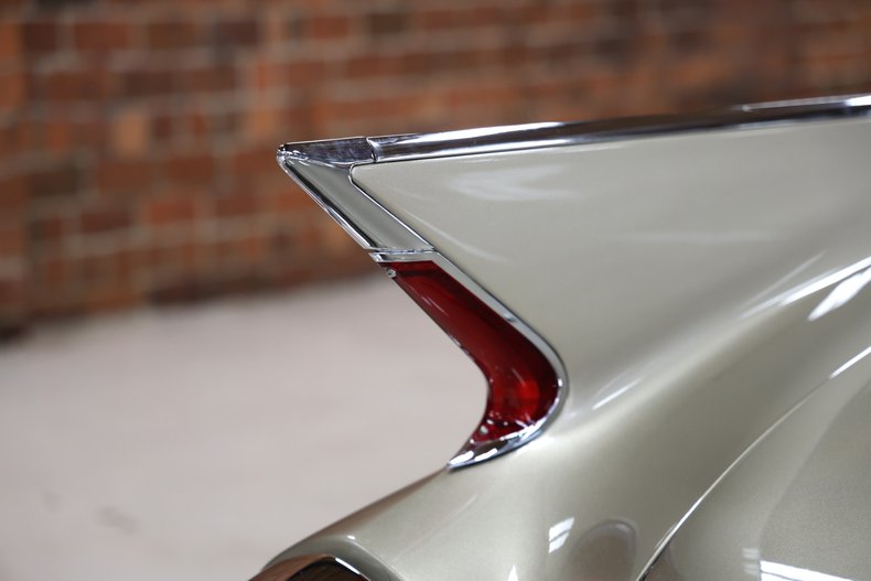 1960 Cadillac Series 62 45