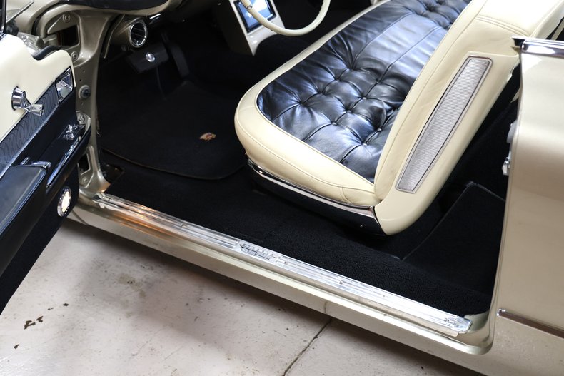 1960 Cadillac Series 62 82