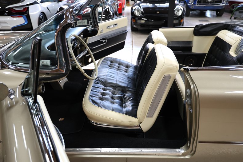 1960 Cadillac Series 62 83