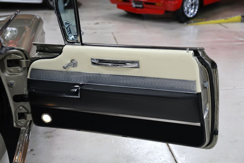 1960 Cadillac Series 62 92