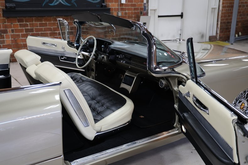 1960 Cadillac Series 62 94