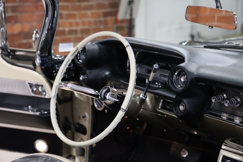 1960 Cadillac Series 62 98