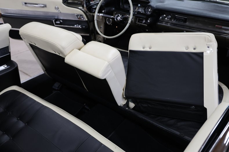 1960 Cadillac Series 62 106