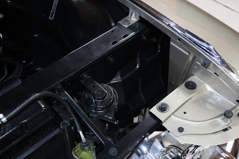 1960 Cadillac Series 62 128