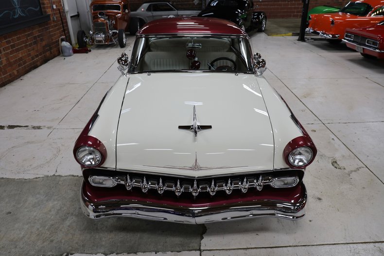 1955 Ford Fairlane 5