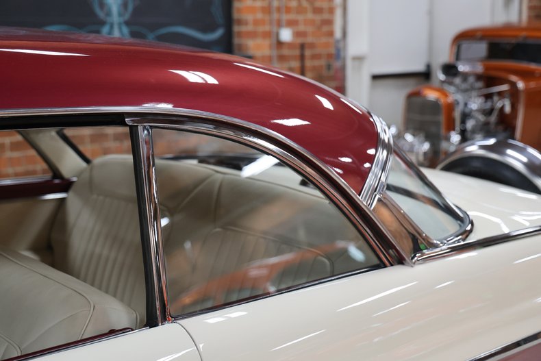 1955 Ford Fairlane 17
