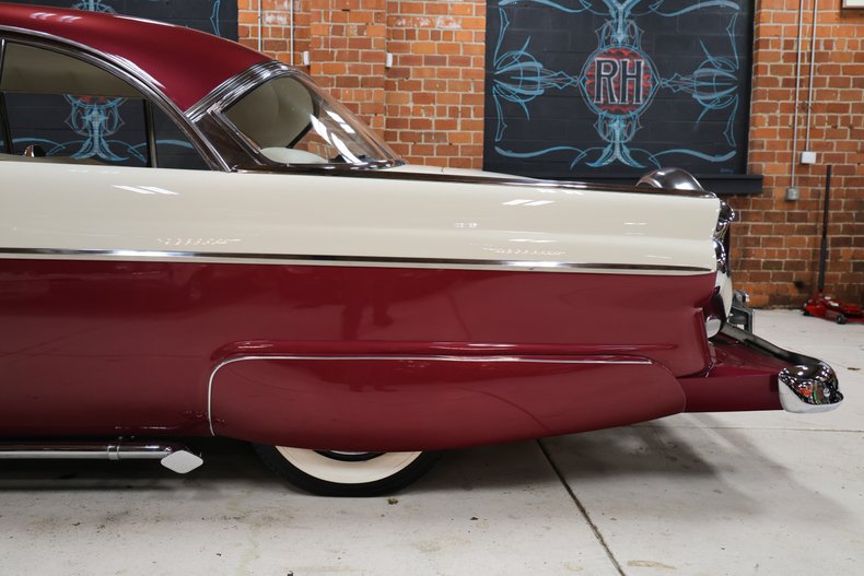 1955 Ford Fairlane 24