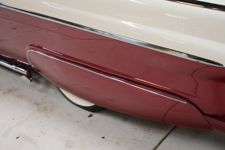 1955 Ford Fairlane 33