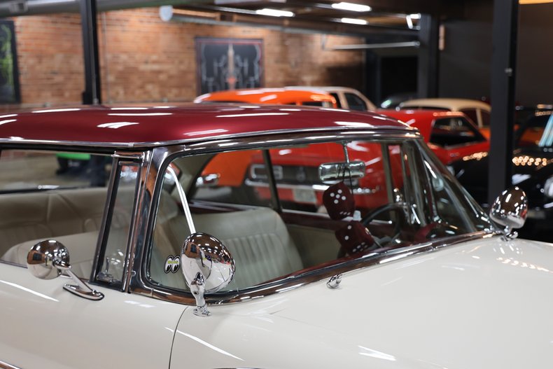 1955 Ford Fairlane 65