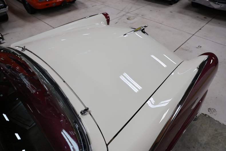 1955 Ford Fairlane 66