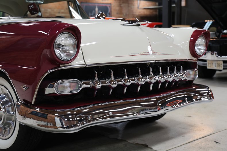 1955 Ford Fairlane 72