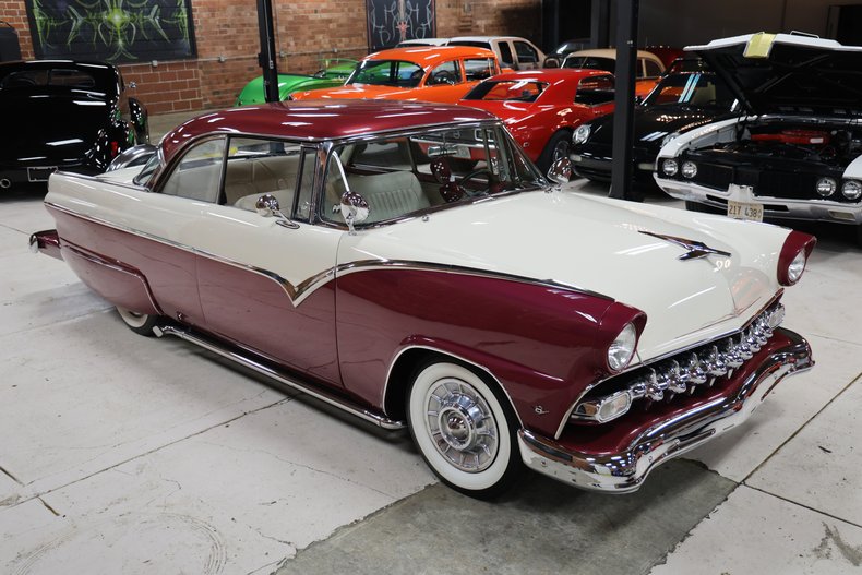 1955 Ford Fairlane 74